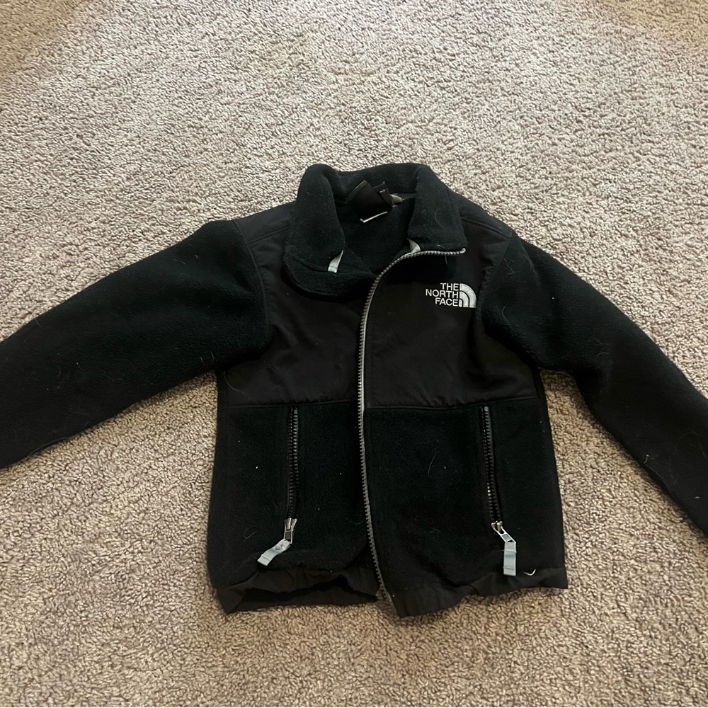 The North Face Boys' Black Fleece Jacket